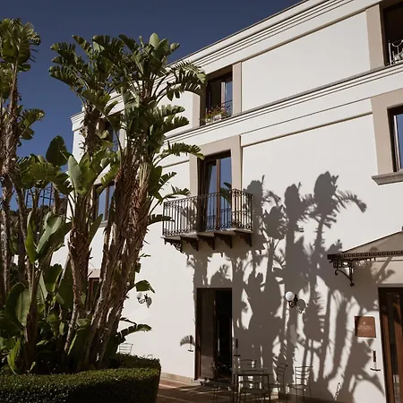 Villa Dei Melograni Boutique Hotel-2